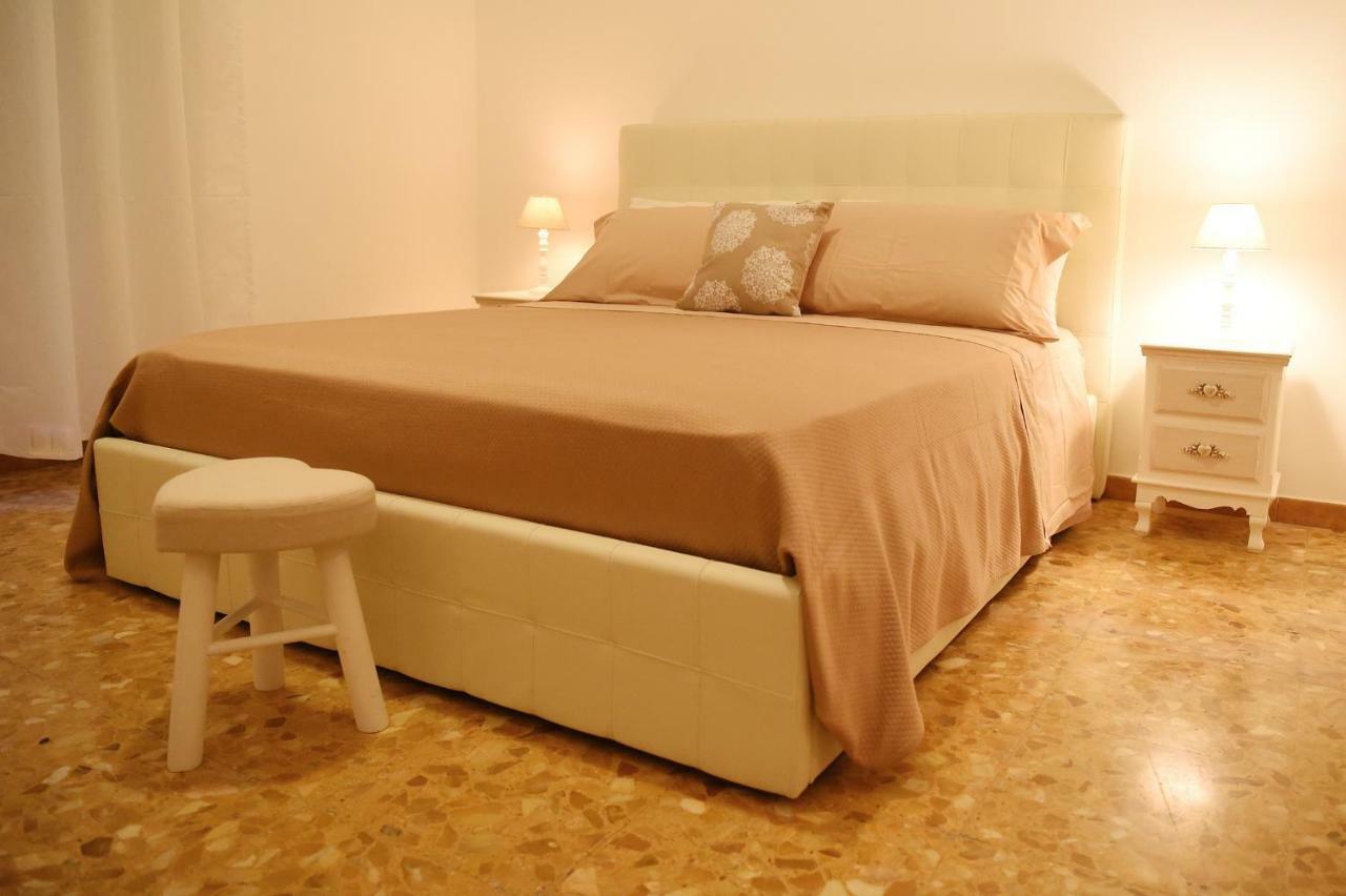 B&B Bonnes Suites Naples Luaran gambar
