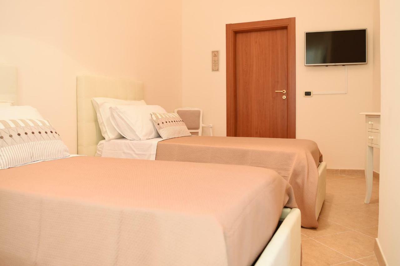 B&B Bonnes Suites Naples Luaran gambar
