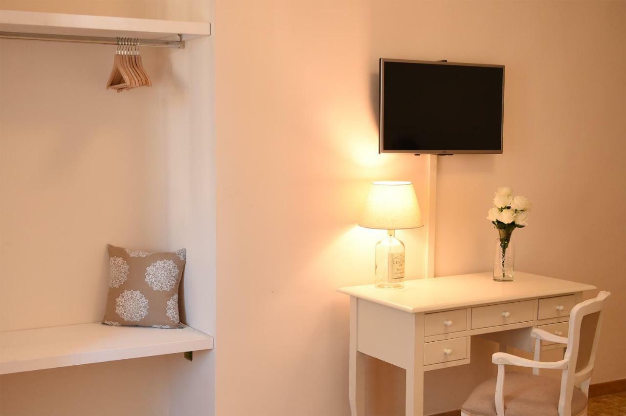 B&B Bonnes Suites Naples Luaran gambar